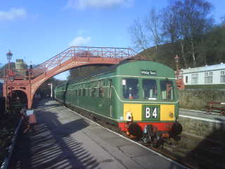101680 at Goathland station